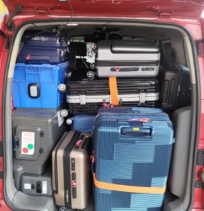 機場大的士預約行李