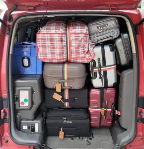 機場大的士可放幾多行李